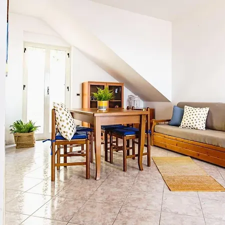 Grazia's Aeolian View House Apartment