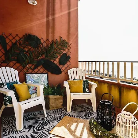 Grazia's Aeolian View House